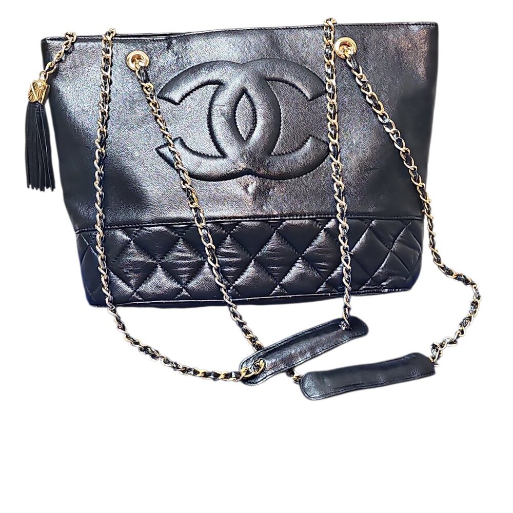 Authentic Vintage Chanel Grand Shopping Tote Lambskin Quilted Tote w/ Gold Chain